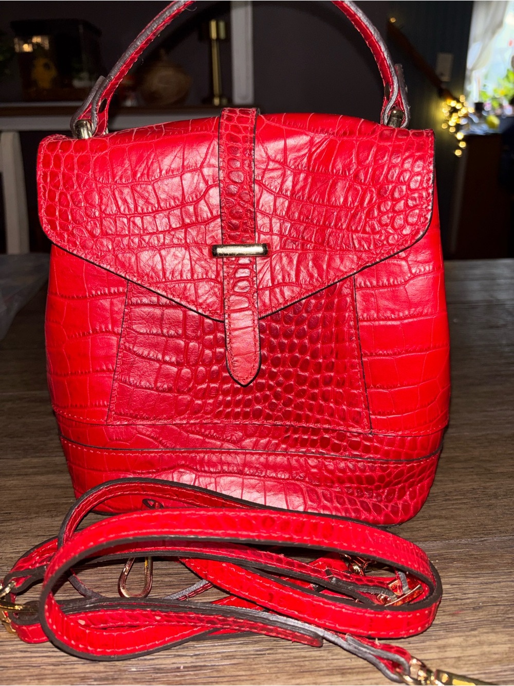 Red Croc-Embossed Convertible Bag (with attachments for backpack and shoulder)
